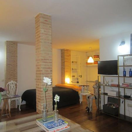 Appartement Living Valencia Studio Serranos Chambre photo